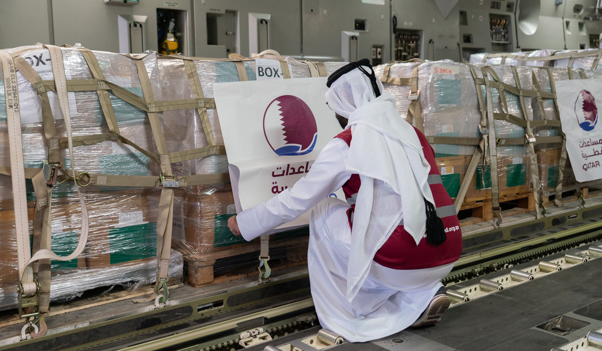 Qatar Armed Forces Delivering 41 Tons of food Aid to Gaza